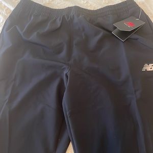 NWT Men’s XL New Balance wind pants